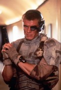 Универсальный солдат / Universal Soldier; Жан-Клод Ван Дамм (Jean-Claude Van Damme), Дольф Лундгрен (Dolph Lundgren), 1992 A7060b225240078