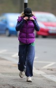 Джери Холливелл (Geri Halliwell) out and about in north London, 10.01.13 (9xHQ) 84d14b231896620