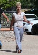 Britney Spears - boobtastic,  shopping in Thousand Oaks (8-1-13)