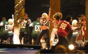 Бритни Спирс (Britney Spears) Live at The 2003 NFL Kick Off - 30xHQ 39b961282733815