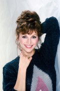 Victoria Principal 2cabad286396094