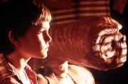 Инопланетянин / E.T. the Extra-Terrestrial (Дрю Бэрримор, 1982)  69b5b5287724861