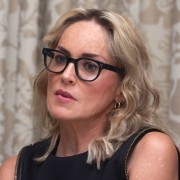Шэрон Стоун (Sharon Stone) Lovelace Press Conference Portraits at the Four Seasons Hotel in Beverly Hills - August 5 2013 - 27xHQ 416c1a287775034