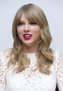 Тейлор Свифт (Taylor Swift) One Chance Press Conference (Four Seasons Hotel, Beverly Hills, 11.21.2013) F2b752290824365
