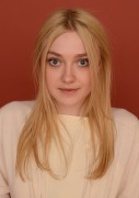 Дакота Фаннинг (Dakota Fanning) 'Very Good Girls' Portraits, Sundance Film Festival, Park City, 2013 (17xHQ) Af7a45291398787