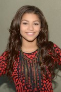 Зендая Коулман (Zendaya Coleman) Los Angeles - November 16, 2012 (10xHQ) 14ff22401557417