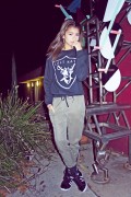 Зендая Коулман (Zendaya Coleman) Lost Kats Clothing Line Photoshoot, October 2012 (17xHQ) 5bbfdc401557624