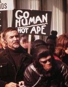 Завоевание планеты обезьян / Conquest of the Planet of the Apes (1972) 064baa402065388