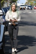 Хилари Дафф (Hilary Duff) Out and about in Los Angeles - Apr 6, 2015 (8xHQ) 3b22d7402720044