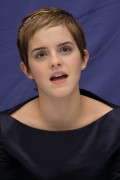 Эмма Уотсон (Emma Watson) Harry Potter & the Deathly Hallows London Press Conference, 13.11.2010 - 112xHQ 27a3be402837874