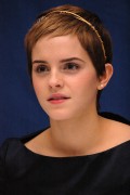 Эмма Уотсон (Emma Watson) Harry Potter & the Deathly Hallows London Press Conference, 13.11.2010 - 112xHQ B0df57402838628