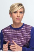 Скарлетт Йоханссон (Scarlett Johansson) 'Avengers: Age Of Ultron' press conference in Burbank 11.04.15 B3024d403814182