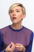Скарлетт Йоханссон (Scarlett Johansson) 'Avengers: Age Of Ultron' press conference in Burbank 11.04.15 E7fe38403813859