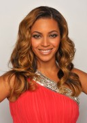 Бейонсе (Beyonce) 40th NAACP Image Awards Portraits by Charley Galla (4xHQ) 4c5e4a403977844