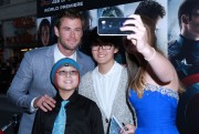 Крис Хемсворт (Chris Hemsworth) 'Avengers Age Of Ultron' Premiere, Dolby Theater, Hollywood, 2015 (105xHQ) 3a9c1b404127513