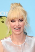 Anna Faris - Страница 4 Be26ea404122356