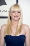 Anna Faris - Страница 4 E45853406638536