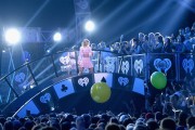 Тейлор Свифт (Taylor Swift) IHeartRadio Music Festival (show), MGM Grand Garden Arena, 2014 (85xHQ) 51d347406654001