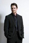 Кристиан Бэйл (Christian Bale) Matt Sayles photoshoot - 8xHQ 20d6ca406811428