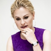 Анна Пэкуин (Anna Paquin) True Blood press conference portraits by Armando Gallo (Beverly Hills, July 28, 2011) - 19xHQ 97ba17408365630