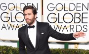 Джейк Джилленхол (Jake Gyllenhaal) 72nd Annual Golden Globe Awards, Los Angeles, Beverly Hills, 2015 - 31xHQ D082c1410372439