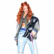 Rihanna - Impromptu photoshoot in NYC 05/25/2015