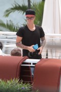 Justin Bieber - Out for lunch in Miami, FL 06/14/2015