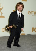 Питер Динклэйдж (Peter Dinklage) 63rd Primetime Emmy Awards - Pressroom, Los Angeles, 09.18.2011 (19xHQ) 457fd2418134624