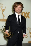 Питер Динклэйдж (Peter Dinklage) 63rd Primetime Emmy Awards - Pressroom, Los Angeles, 09.18.2011 (19xHQ) 4c9193418134667