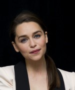 Эмилия Кларк (Emilia Clarke) Game of Thrones Press Conference, London Hotel, New York City, 2014 (46xHQ) 231864418166628