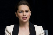 Эмилия Кларк (Emilia Clarke) Game of Thrones Press Conference, London Hotel, New York City, 2014 (46xHQ) 2790f8418166640