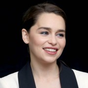 Эмилия Кларк (Emilia Clarke) Game of Thrones Press Conference, London Hotel, New York City, 2014 (46xHQ) 4fb3bd418166678