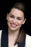 Эмилия Кларк (Emilia Clarke) Game of Thrones Press Conference, London Hotel, New York City, 2014 (46xHQ) 867832418166670