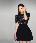 Маккензи Фой (Mackenzie Foy) Photoshoot for Angeleno Magazine 2014 (6xHQ) 048dcd419025273